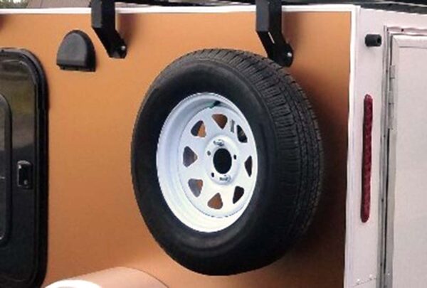 Yeti Mounted Spare Tire